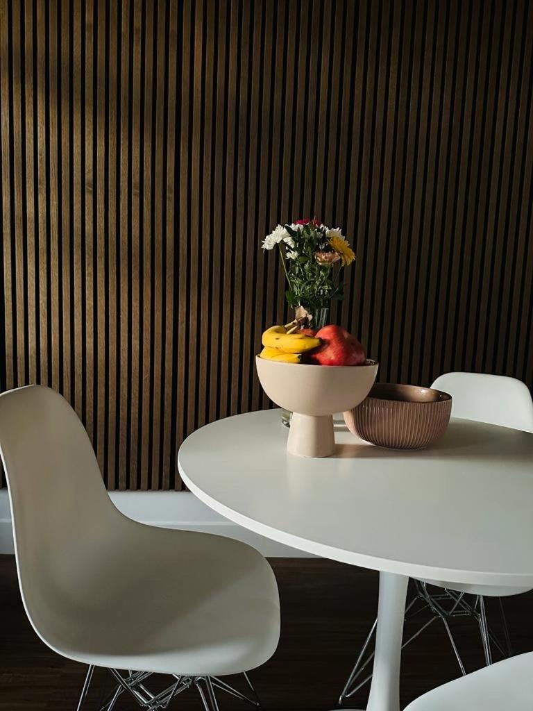 Loft Manzoni 37 Apartment เกรโมนา ภายนอก รูปภาพ